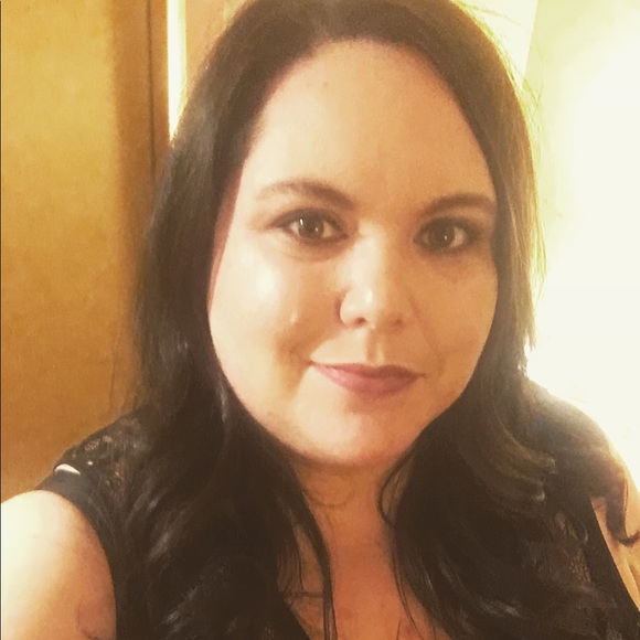 Meet the Posher Other - Meet your Posher, Jessica